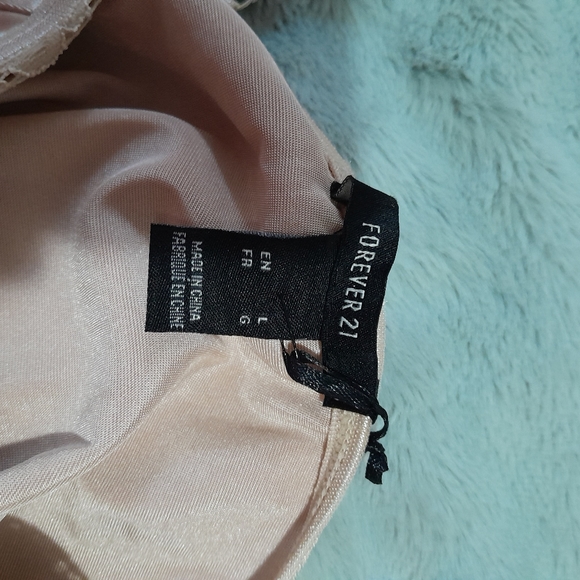 Bodysuit by Forever 21 - Picture 7 of 8